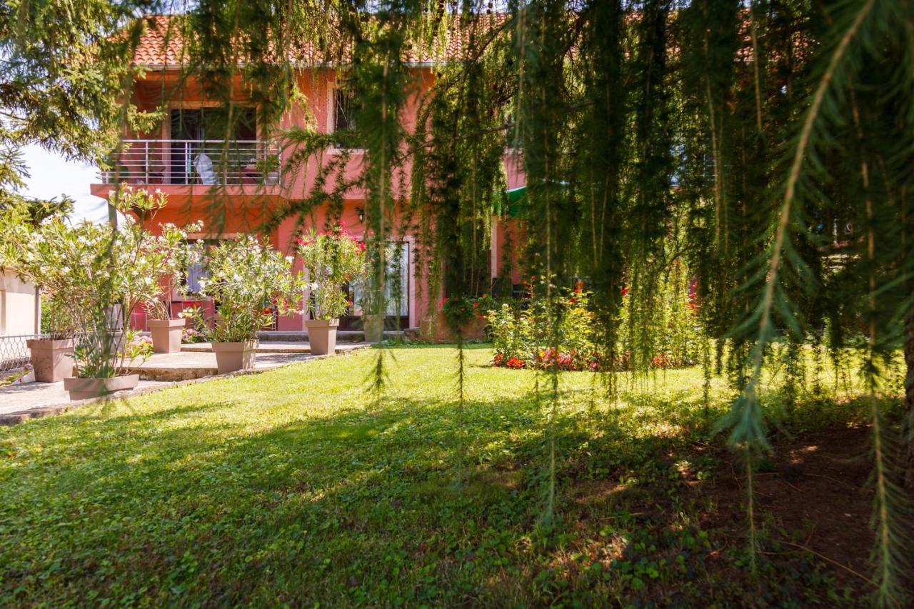 Studio 2 Golubac Esterno foto