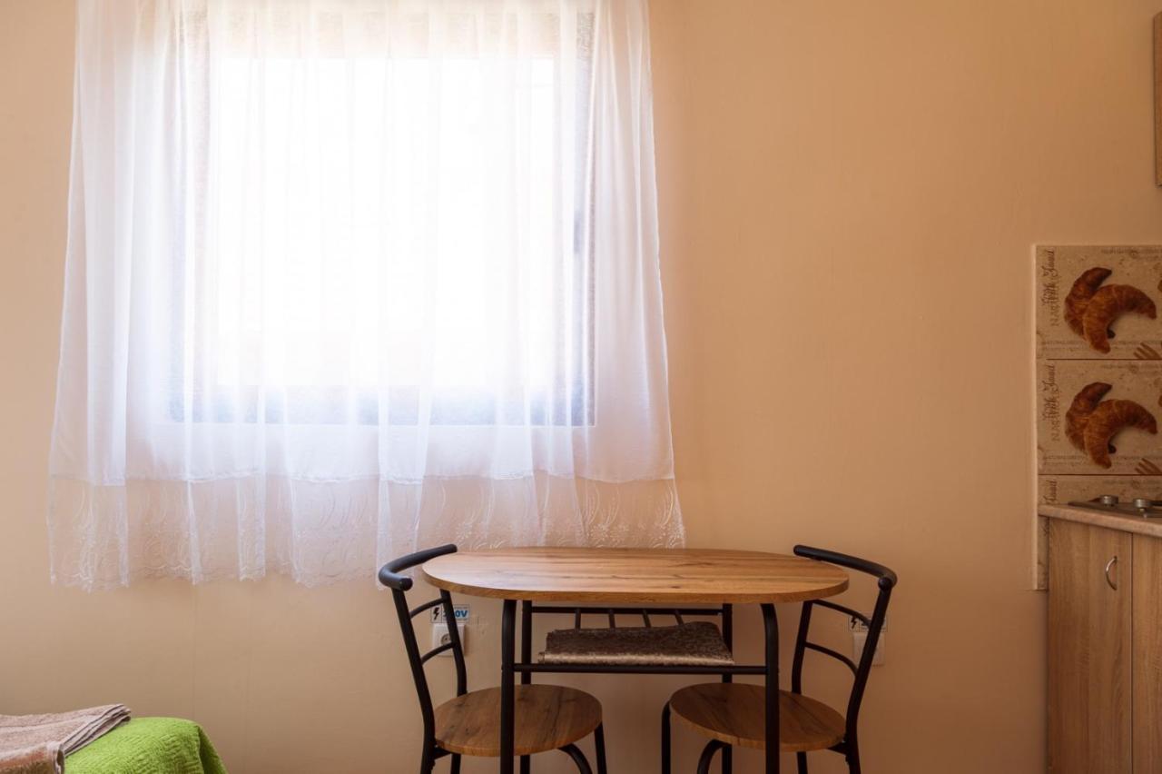 Studio 2 Golubac Esterno foto